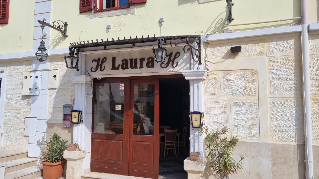 Laura Rooms Medulin Exterior foto